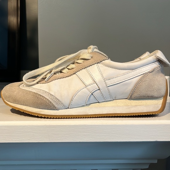 Tory Burch Hank Sneaker in Snow White Beige - Picture 2 of 9